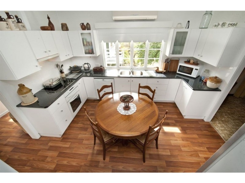 10 Craigilee Street, The Range QLD 4700