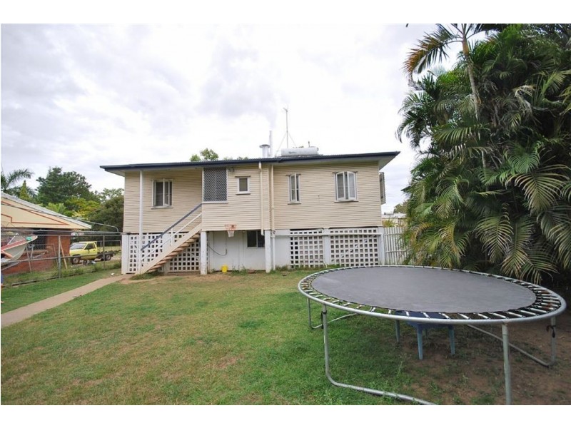 207 Stamford Street, Berserker QLD 4701