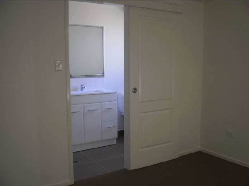 13 Doongarra Crescent, Gracemere QLD 4702