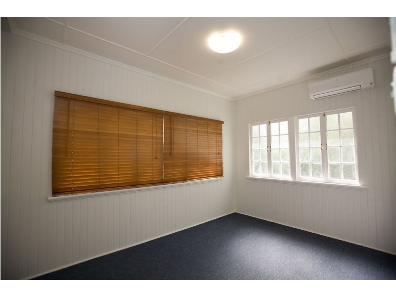 27 Eton Street, Rockhampton QLD 4700