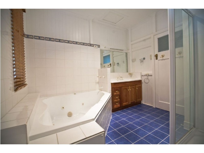 27 Eton Street, Rockhampton QLD 4700