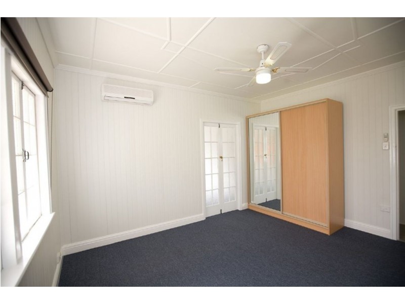 27 Eton Street, Rockhampton QLD 4700