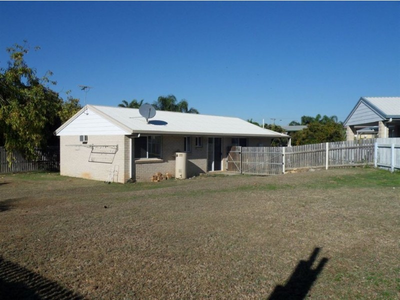 8 Meilland Street, Parkhurst QLD 4702