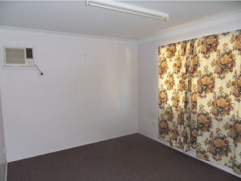 8 Meilland Street, Parkhurst QLD 4702