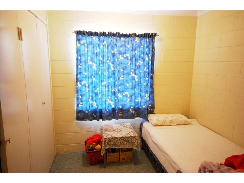 2/32 Cahill Street, Kawana QLD 4701