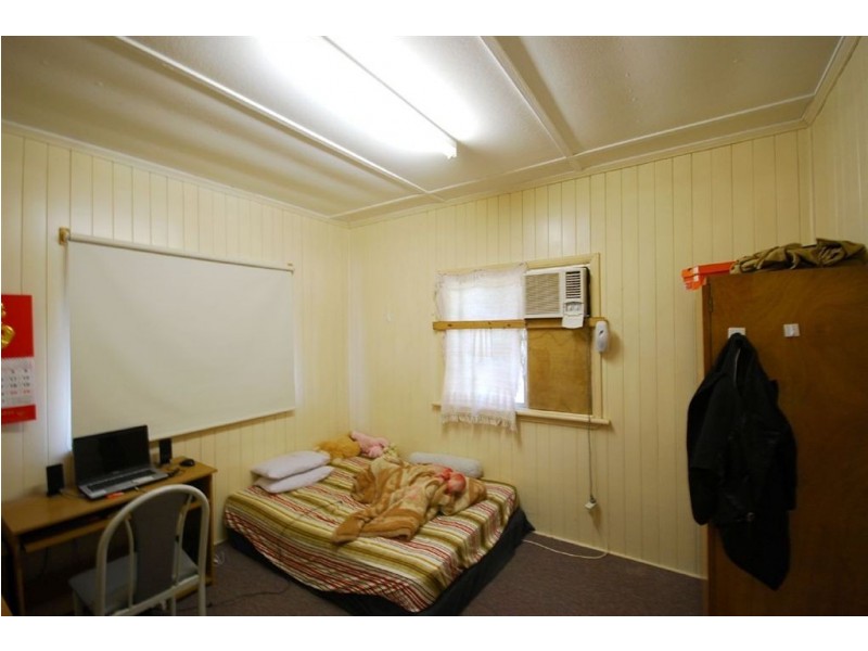 145 Connor Street, Koongal QLD 4701