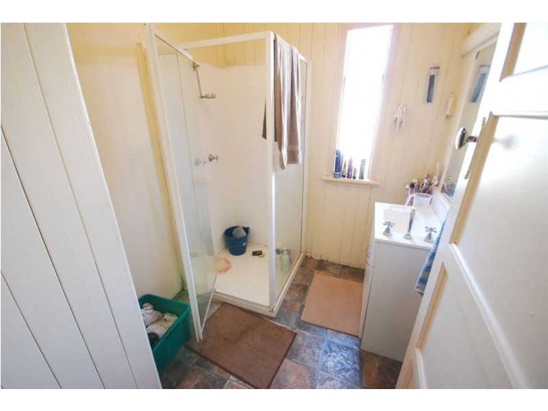 145 Connor Street, Koongal QLD 4701