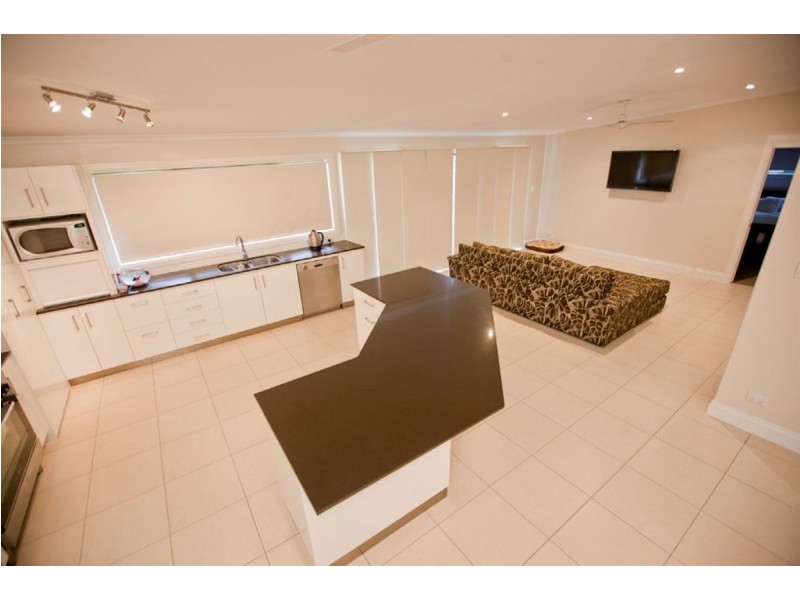 27 Glencoe Street, The Range QLD 4700