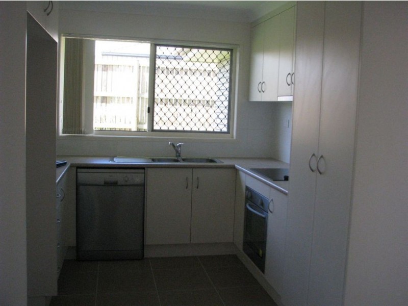 17 Doongarra Crescent, Gracemere QLD 4702