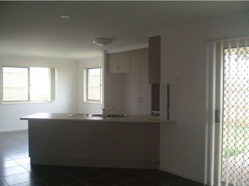 8 Doongarra, Gracemere QLD 4702