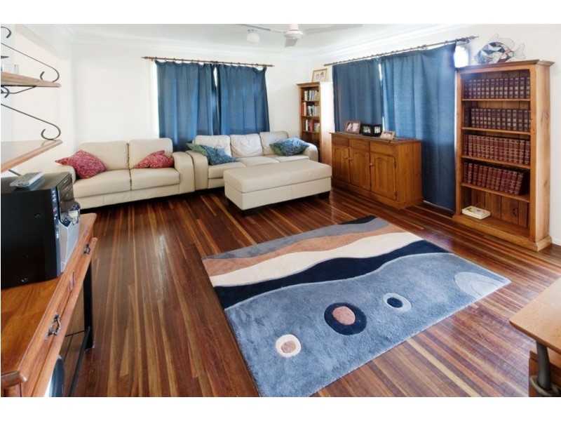 269 Sunner Street, Koongal QLD 4701