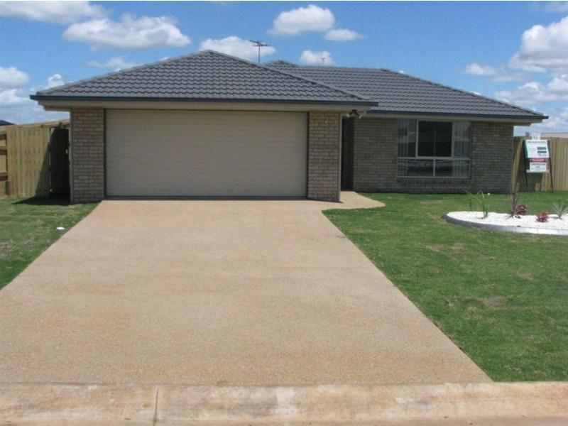 24 Chatterton Boulevard, Gracemere QLD 4702