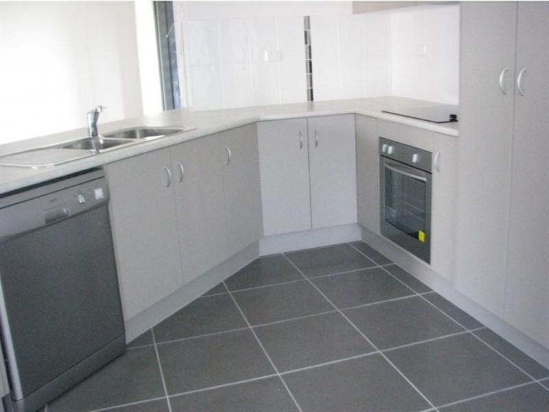 15 Doongarra Crescent, Gracemere QLD 4702