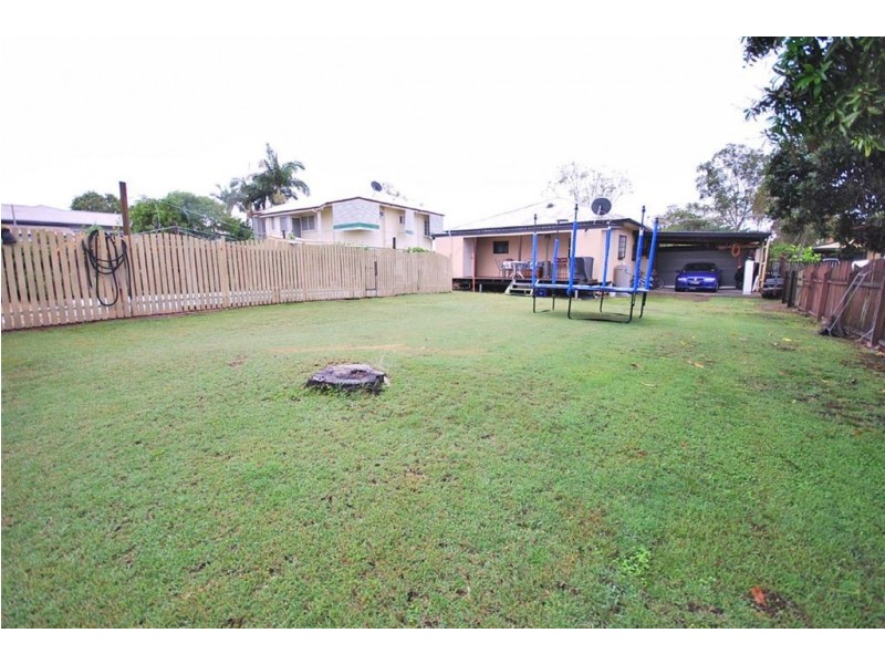 126 Earl Street, Berserker QLD 4701