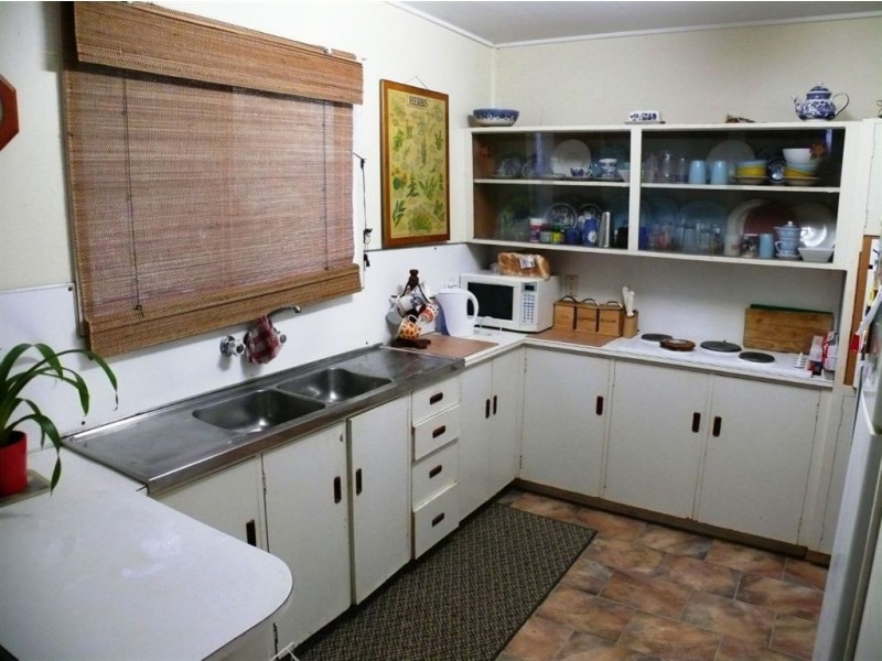 254 Flanagan Street, Frenchville QLD 4701