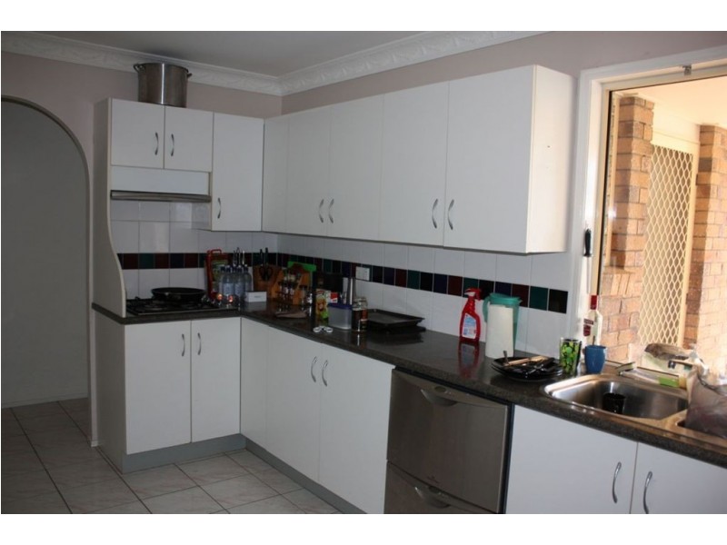 73 Kingfisher Parade, Rockhampton City QLD 4700