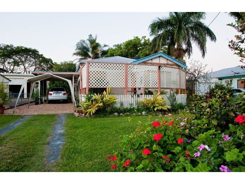 89 Clifton Street, Berserker QLD 4701