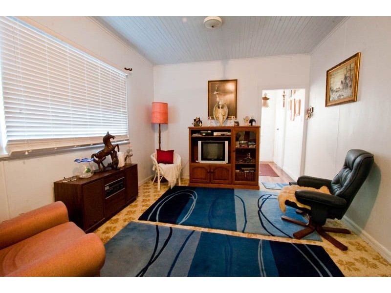 89 Clifton Street, Berserker QLD 4701