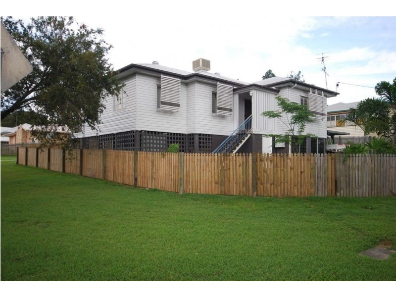 19 Eton Street, West Rockhampton QLD 4700
