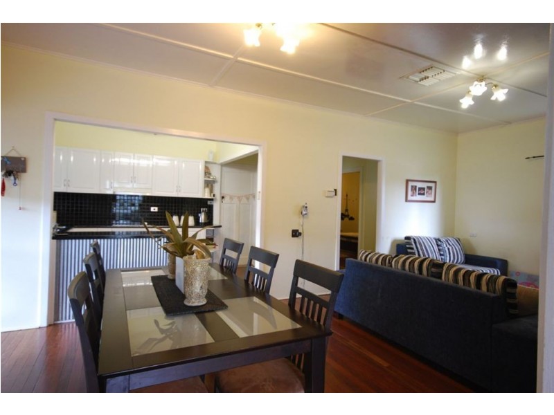 19 Eton Street, West Rockhampton QLD 4700