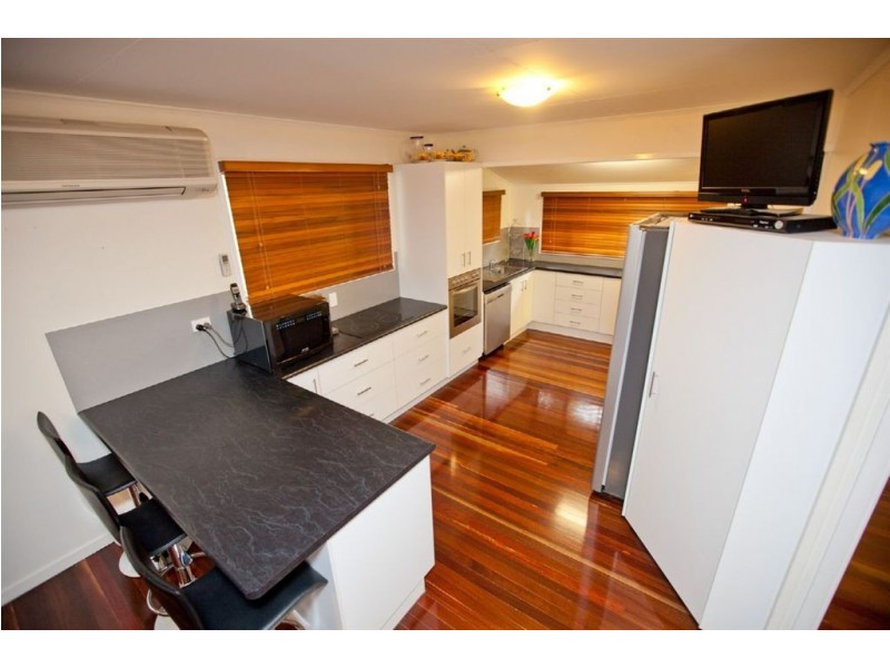 176 Lion Creek Road, Wandal QLD 4700
