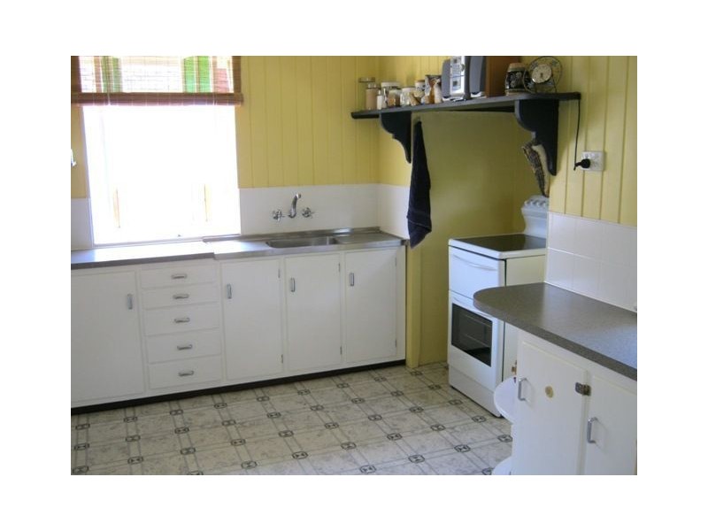 63 Burnett Street, Berserker QLD 4701