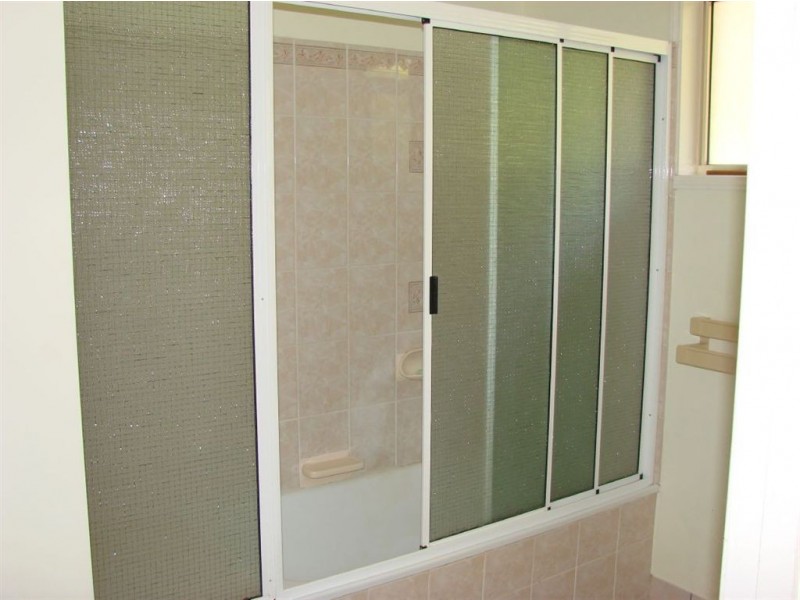 54 School Street, Mount Chalmers QLD 4702