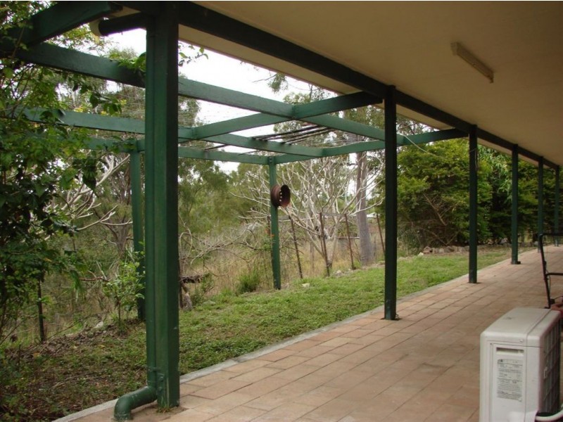 54 School Street, Mount Chalmers QLD 4702