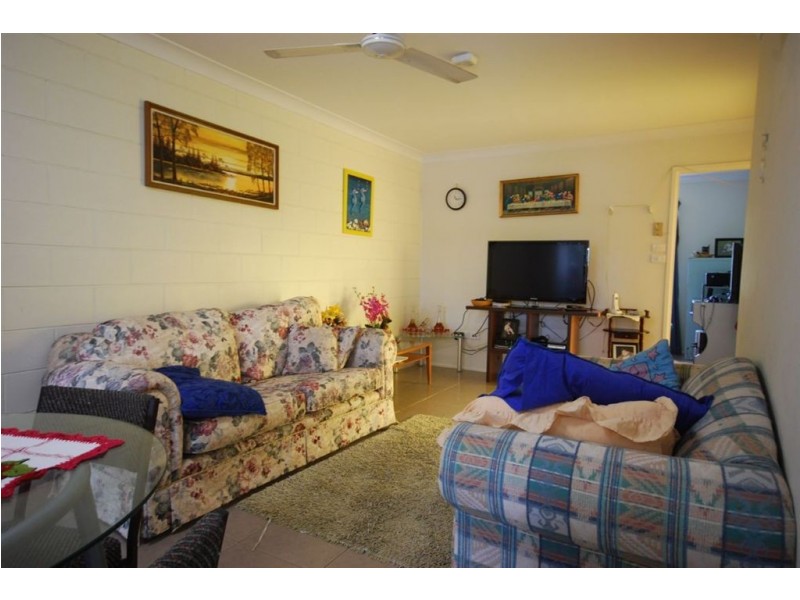 1/127 Menzies Street, Park Avenue QLD 4701
