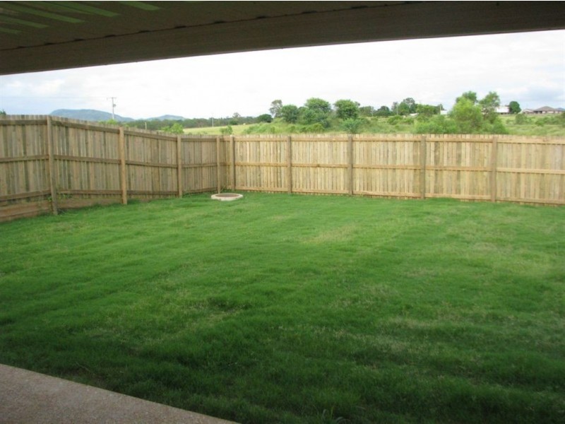 40 Joseph Street, Gracemere QLD 4702