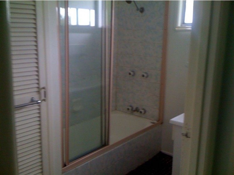 39 Stenlake Avenue, Rockhampton City QLD 4700