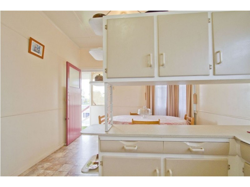 205 Berserker, Berserker QLD 4701