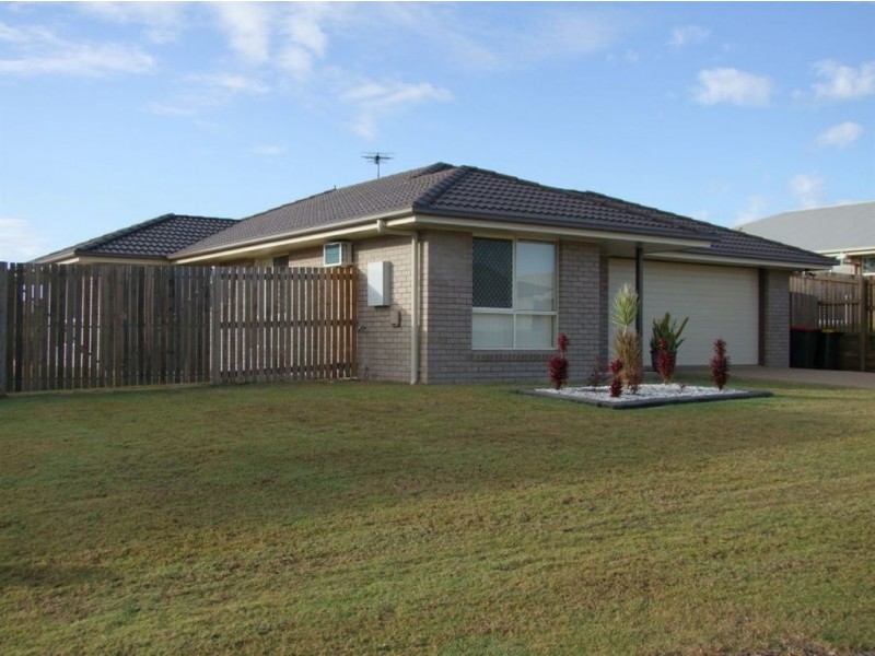 15 Tawarra Crescent, Gracemere QLD 4702