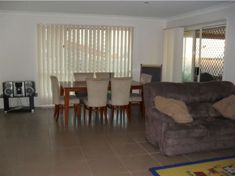 15 Tawarra Crescent, Gracemere QLD 4702