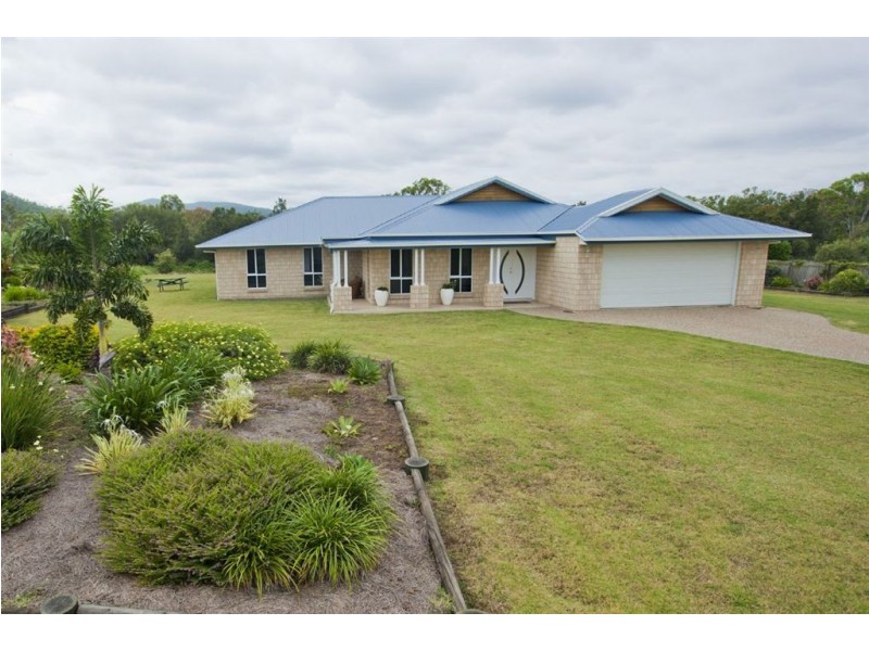 32 Stirling Drive, Rockyview QLD 4701