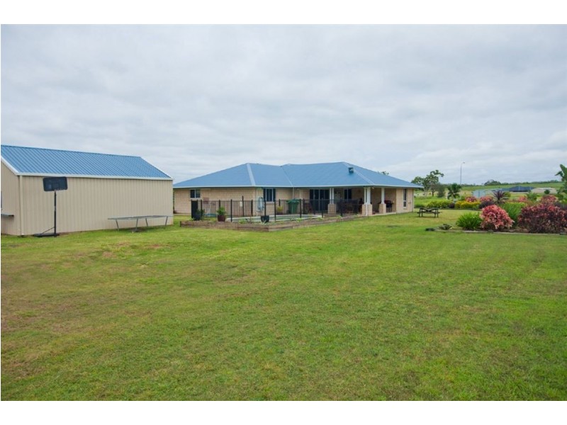 32 Stirling Drive, Rockyview QLD 4701