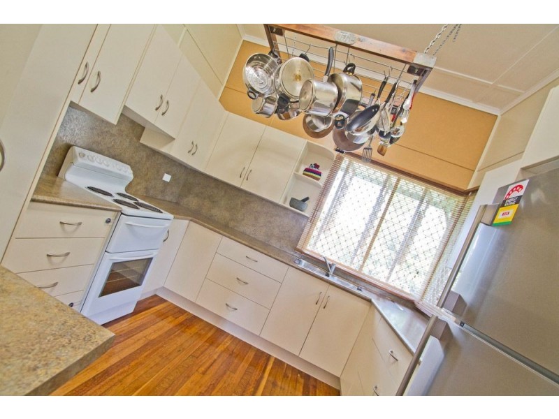 273 Mason Street, Koongal QLD 4701