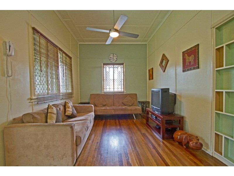 273 Mason Street, Koongal QLD 4701