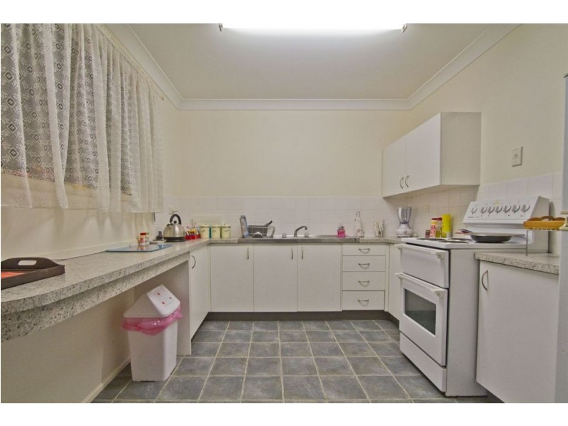 1/29 Underwood Street, Park Avenue QLD 4701