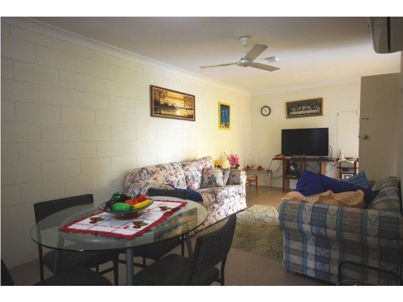 1/127 Menzies Street, Park Avenue QLD 4701