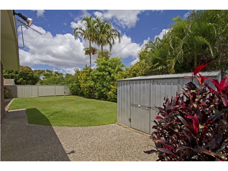 5 Leeds Avenue, Kawana QLD 4701
