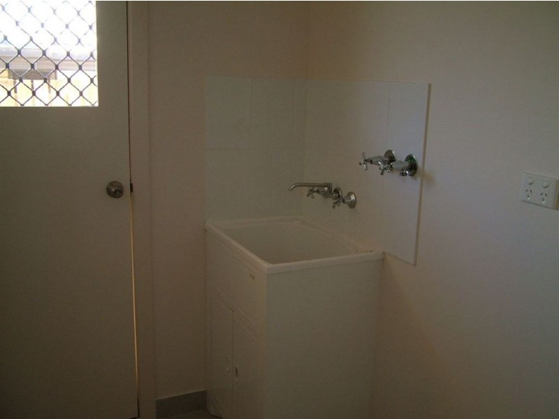 25 Kerrie Meares, Gracemere QLD 4702