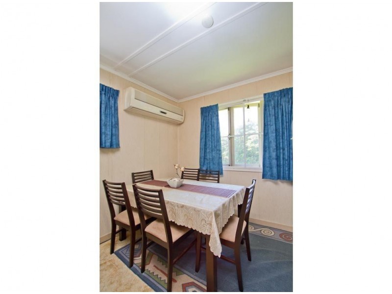 4 Wambool Street, West Rockhampton QLD 4700