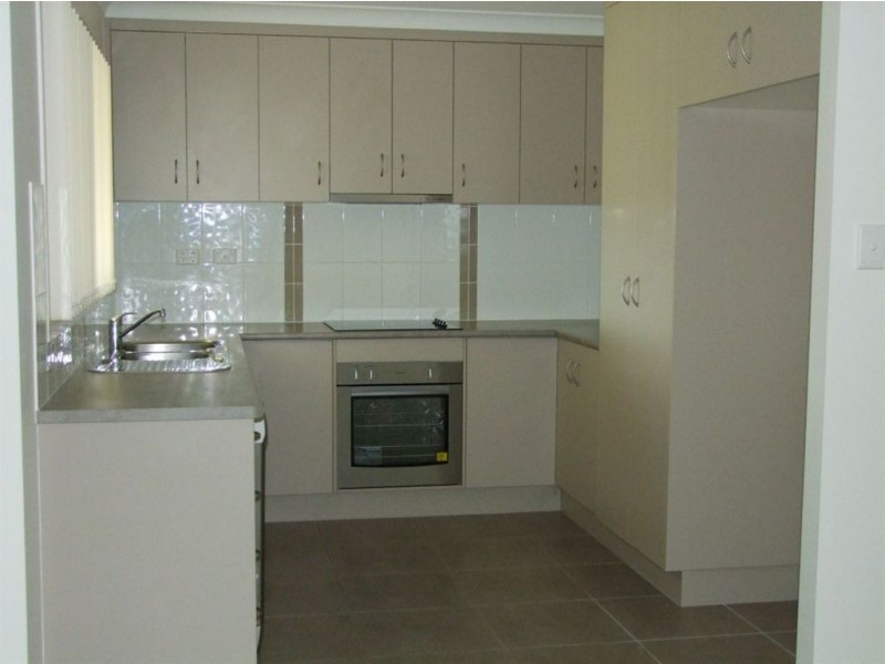 23 Joseph Street, Gracemere QLD 4702