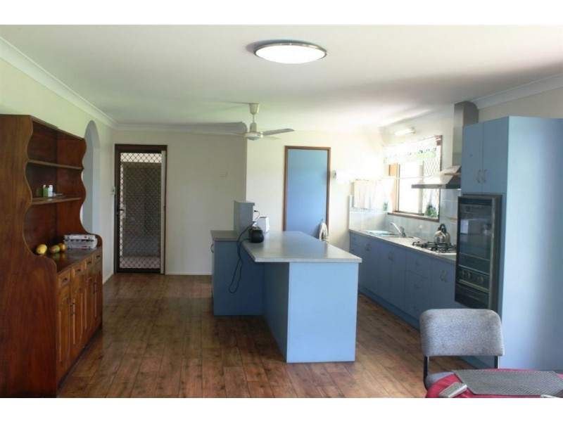 19 Vass Road, West Rockhampton QLD 4700