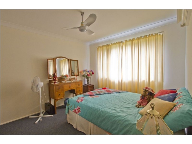 2/29 Underwood Street, Park Avenue QLD 4701