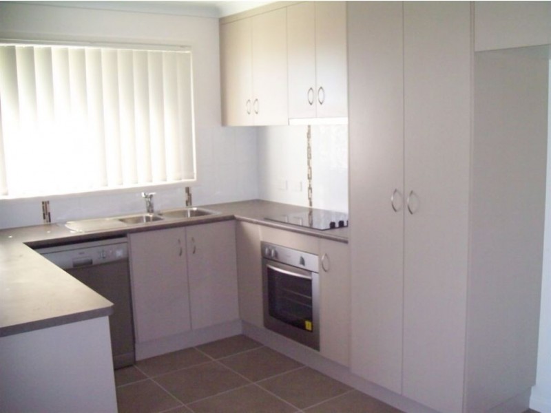 28 Joseph Street, Gracemere QLD 4702