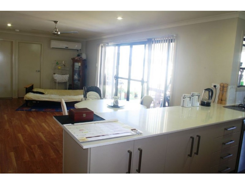 12 Maree Crescent, Gracemere QLD 4702