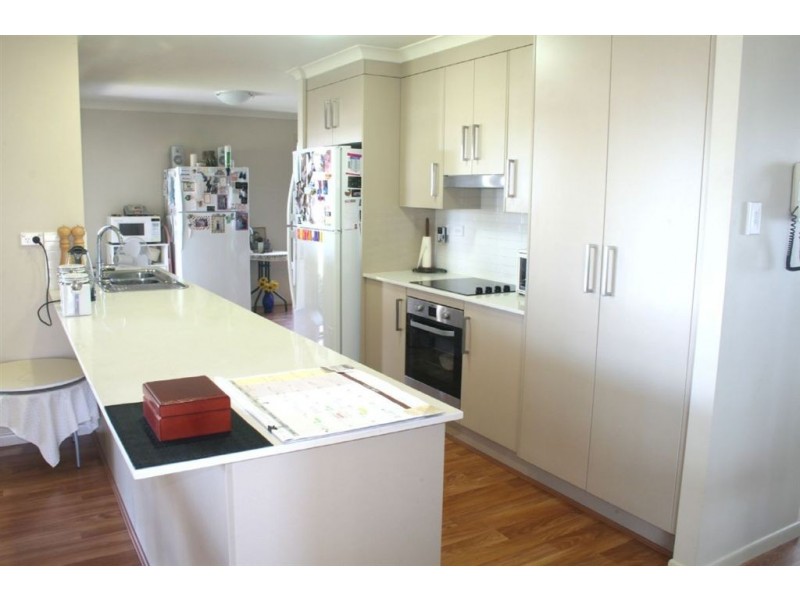 12 Maree Crescent, Gracemere QLD 4702