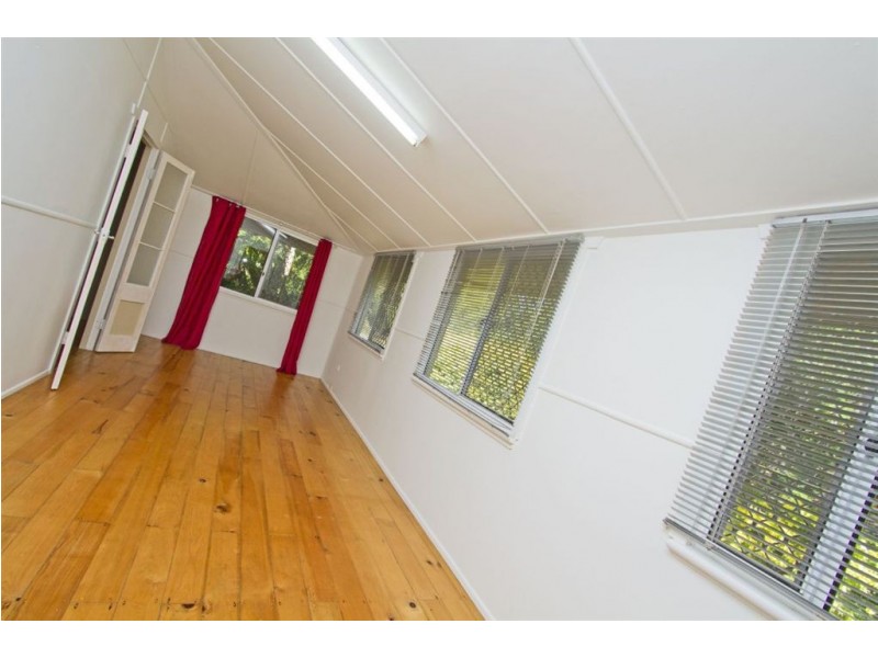 97 Bawden Street, Berserker QLD 4701